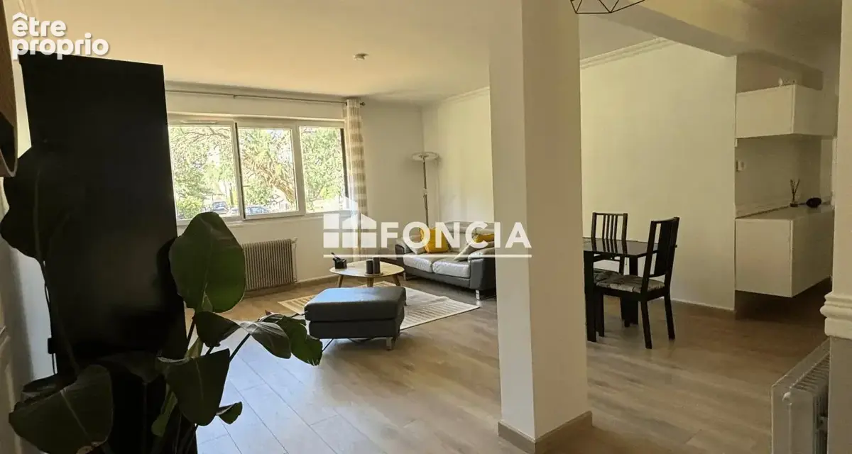 Appartement T4 102 m2, rénové dans un cadre privilégié à ETIOLLES avec PISCINE ET TERRAINS DE TENNIS - photo 13