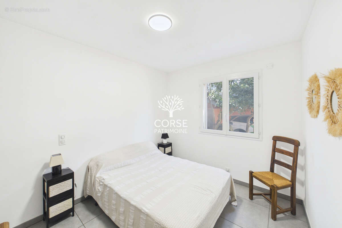 Maison de 160m2 à Porto-Vecchio - photo 8