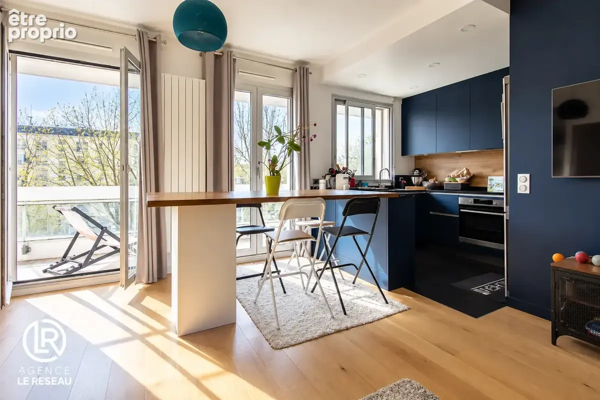 Appartement familial lumineux avec balcon en parfait état situé dans le quartier Pasteur - photo 3