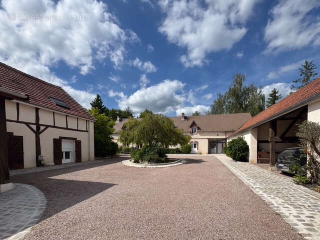 Maison à FONTAINE-SUR-AY