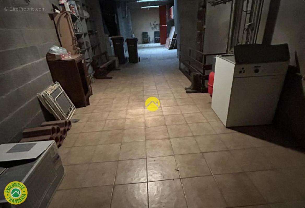 Appartement à MONTMARAULT