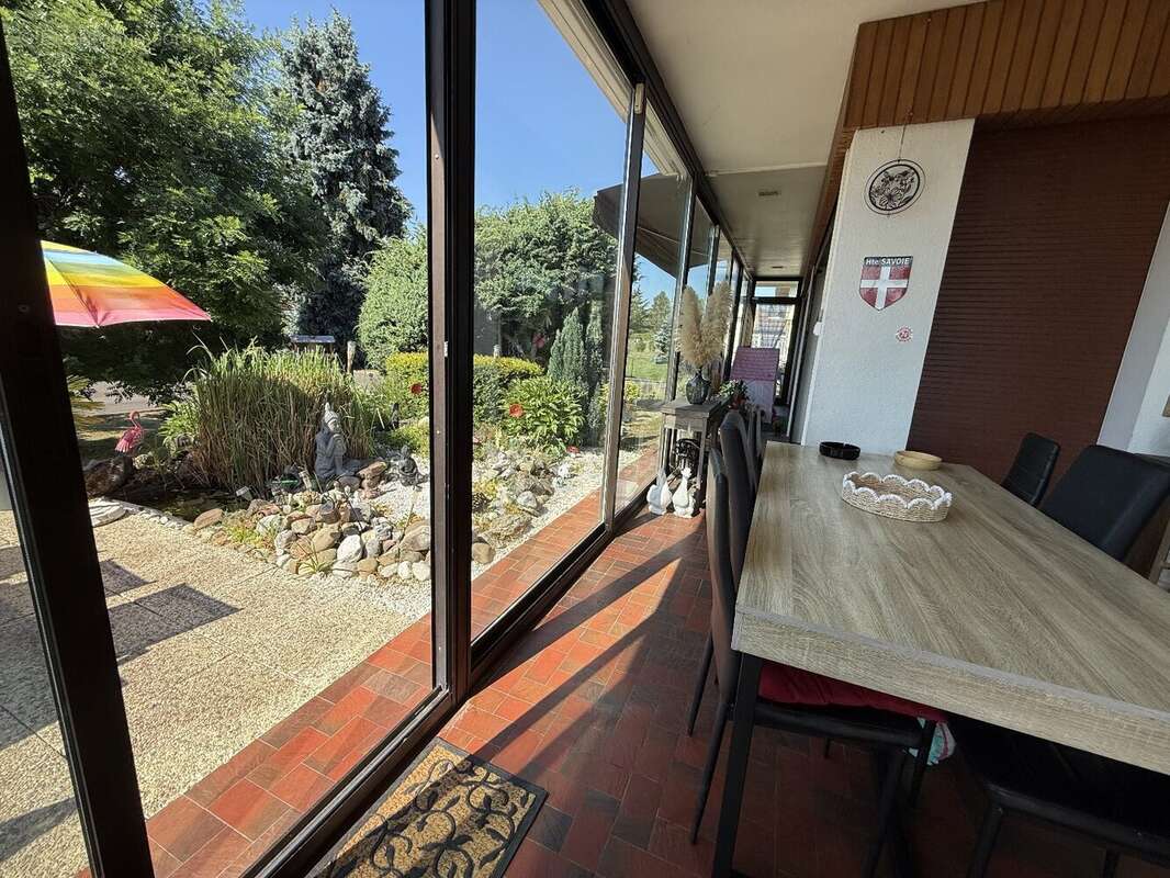 Maison à AMANCY