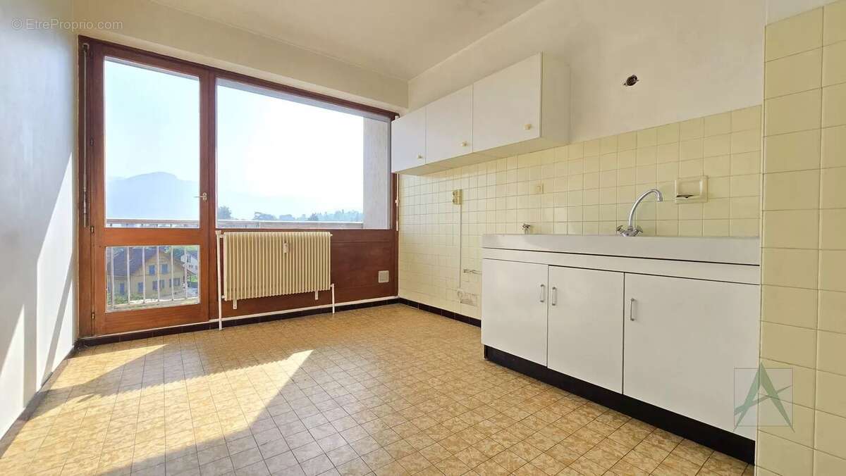 Appartement à JACOB-BELLECOMBETTE