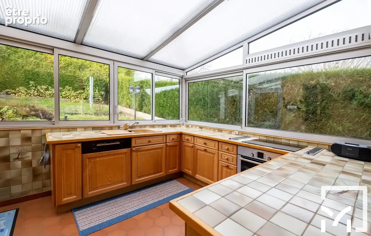 Maison 98 m² à Le Mesnil-Le-Roi  - photo 8