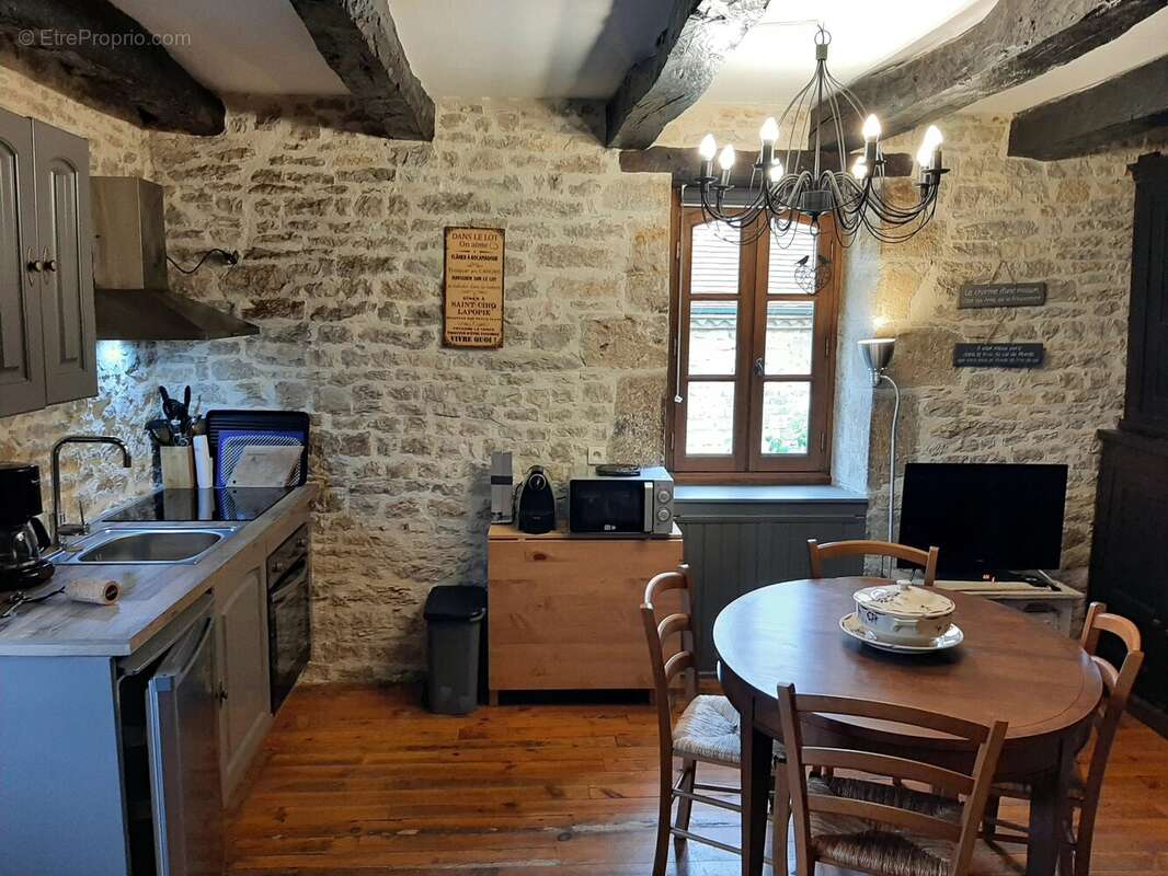 Maison à LABASTIDE-MURAT