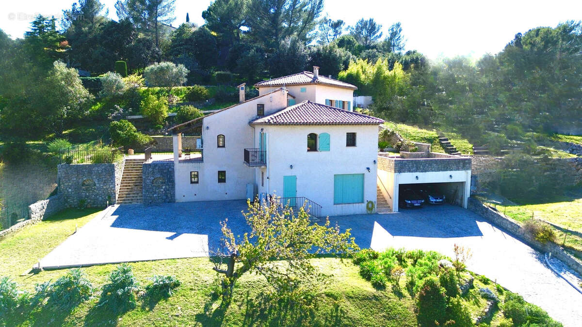 Maison à PEYMEINADE