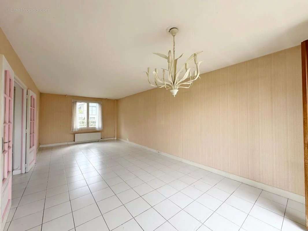Maison à LE PECQ