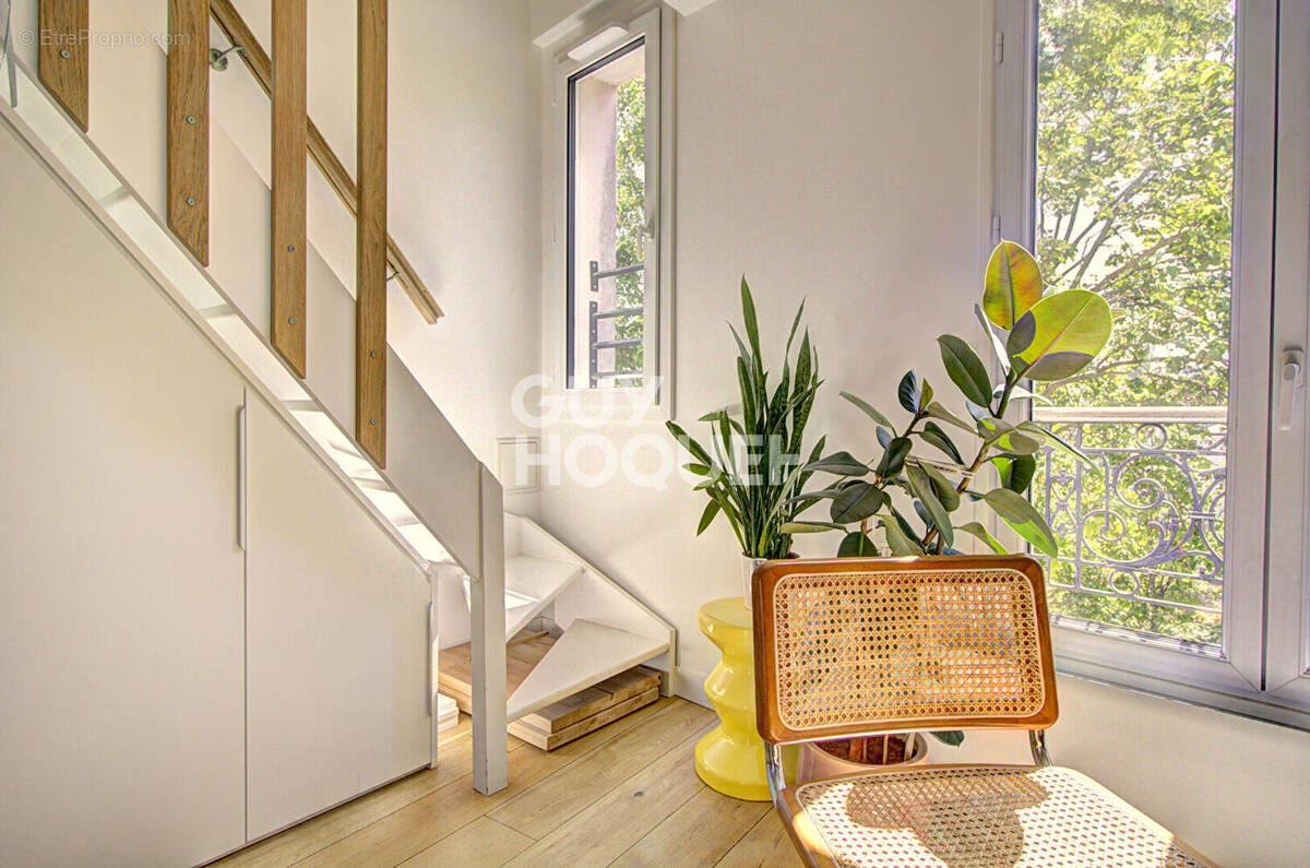Appartement à PARIS-20E