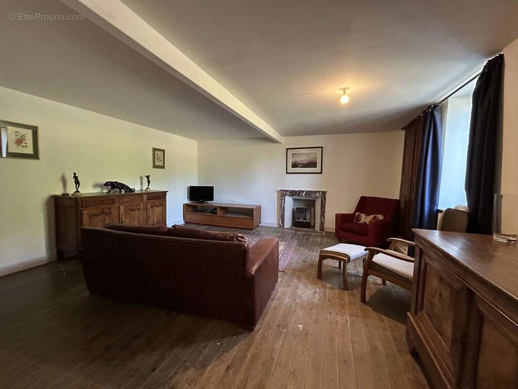 Maison à SAUZE-VAUSSAIS