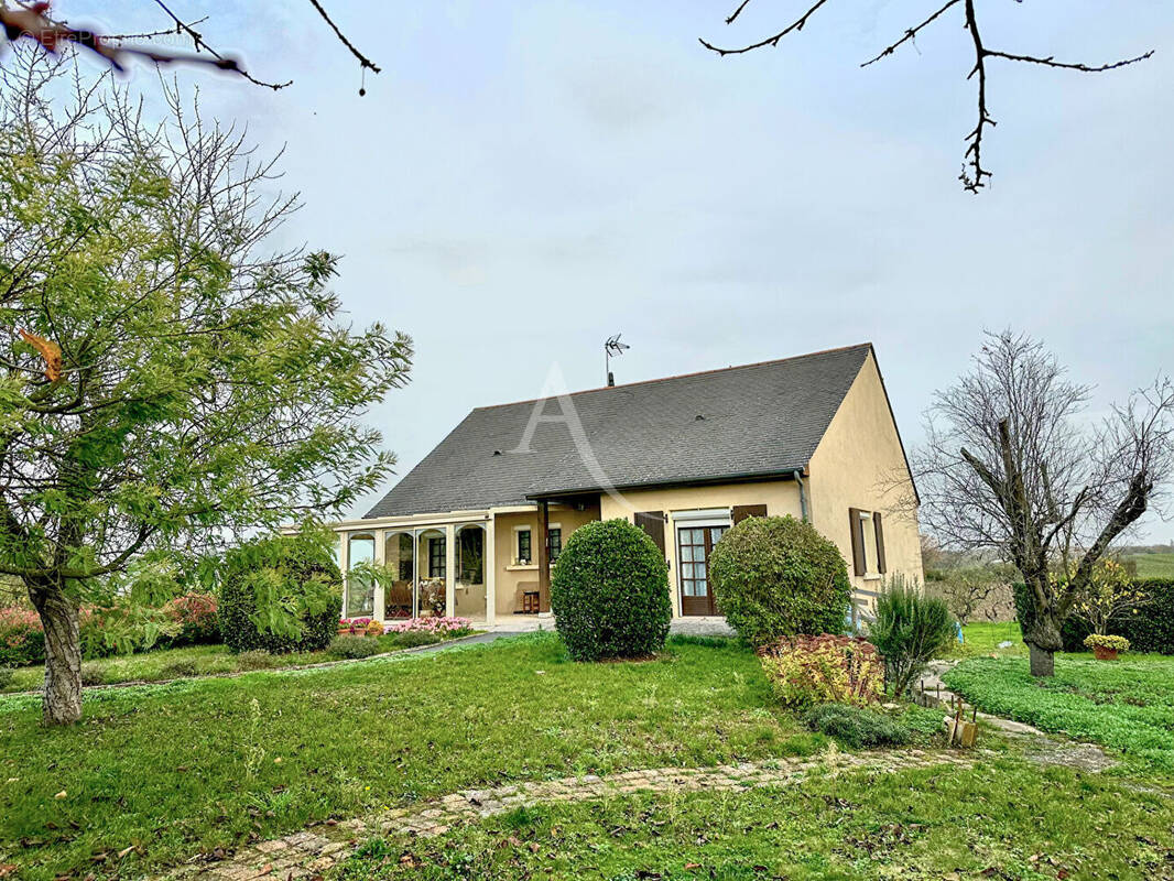 Maison à DOUE-LA-FONTAINE