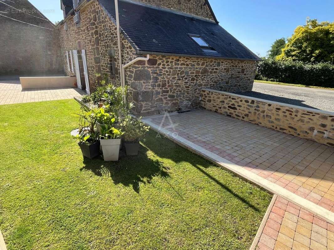 Maison à LA FONTENELLE