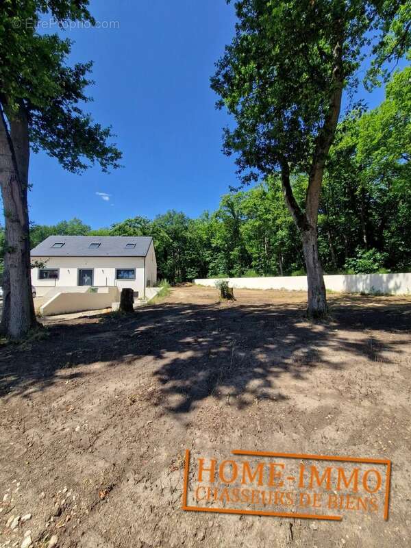 Maison à ANGERVILLIERS