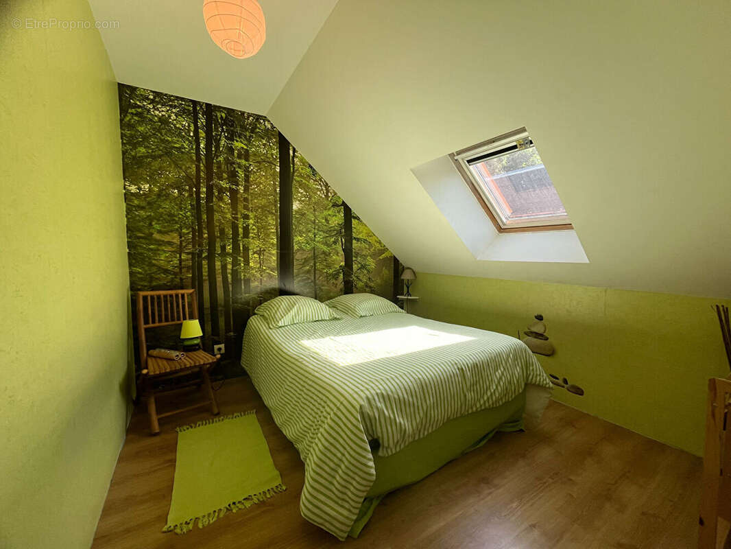 Maison à LES AIX-D'ANGILLON