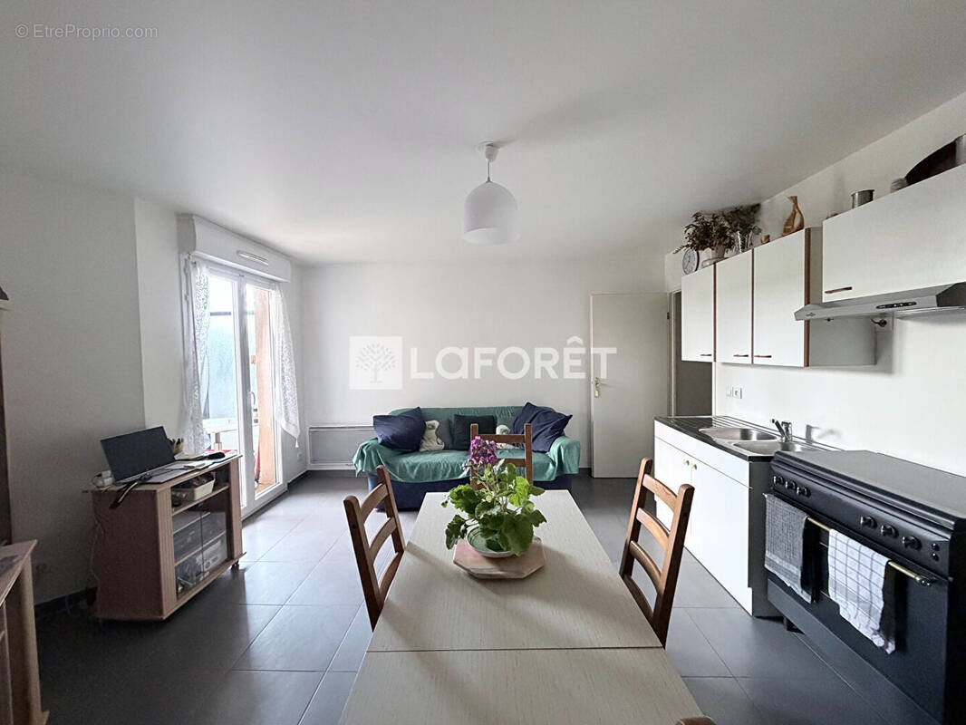 Appartement à VIGNEUX-SUR-SEINE