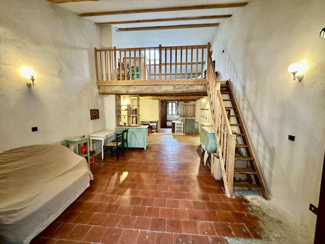 Maison à BRUE-AURIAC