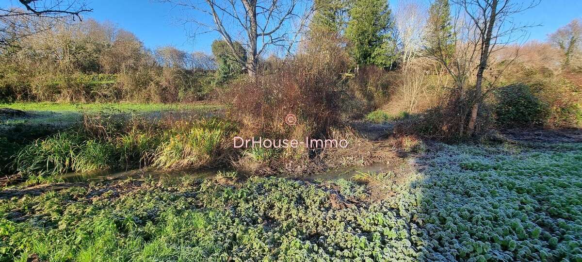 Terrain à MONPAZIER