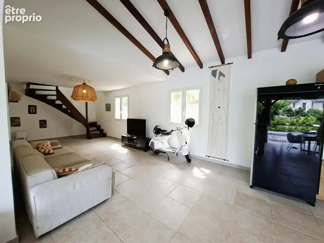 STE LUCE : Villa T4 + Piscine - photo 6