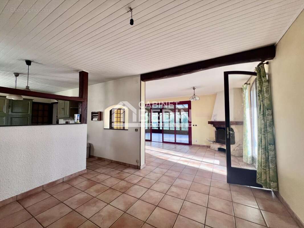 Maison à SAINT-LOUBES