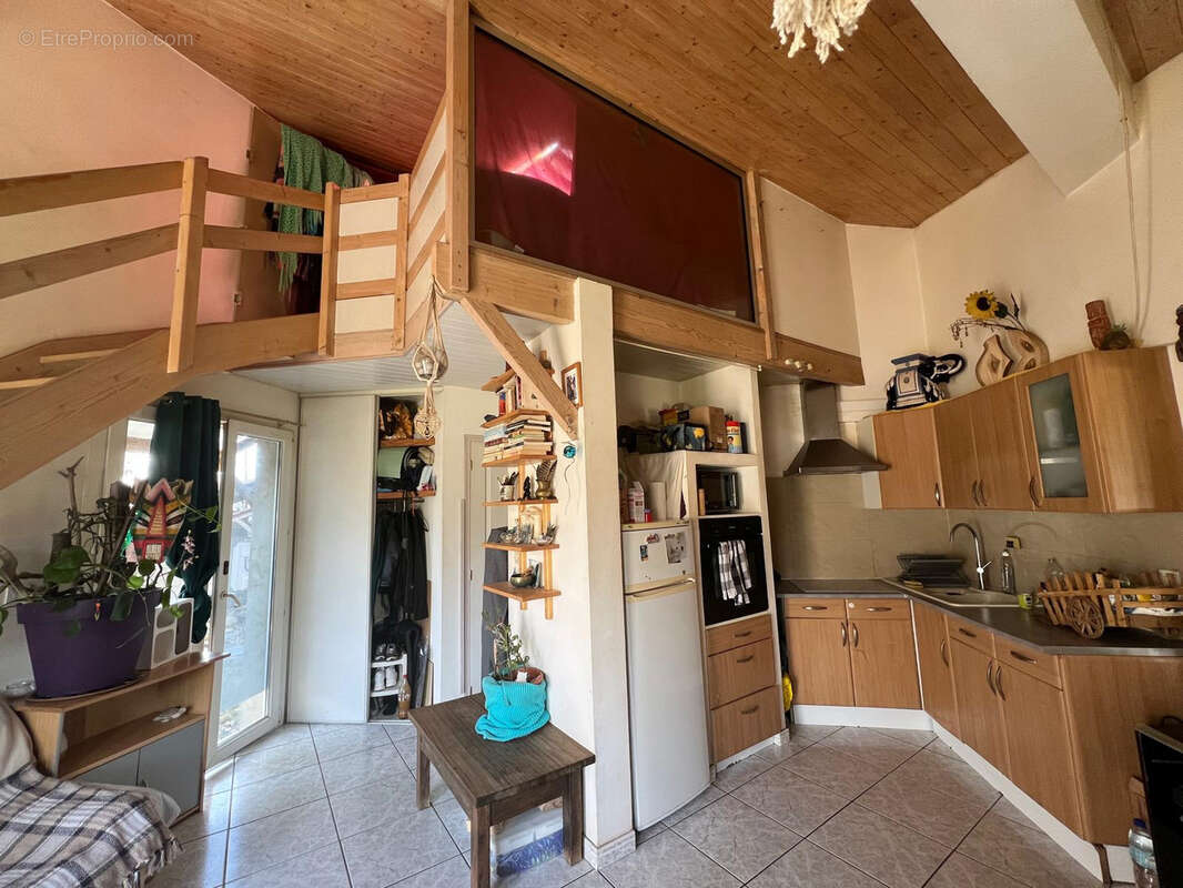 Maison à LAROQUE-DES-ALBERES