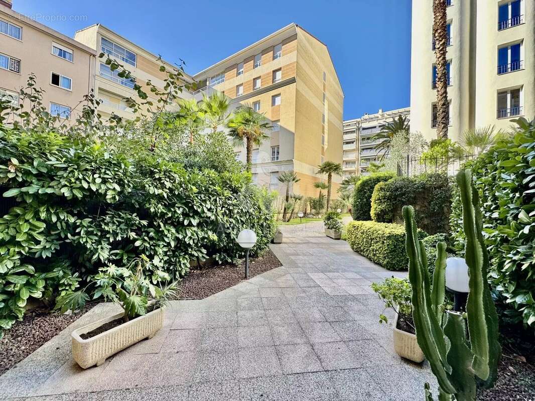 Appartement à CANNES