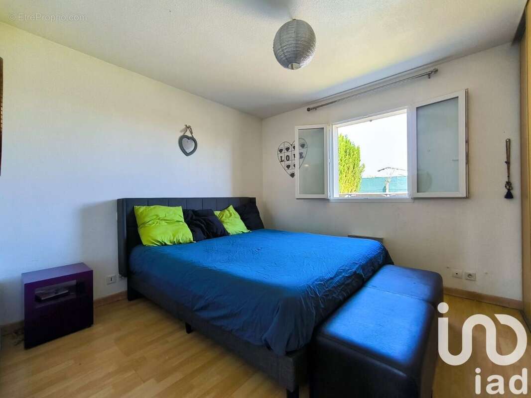 Maison 104 m² à Creon  - photo 7