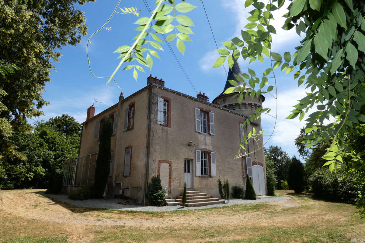 Maison à GUERET
