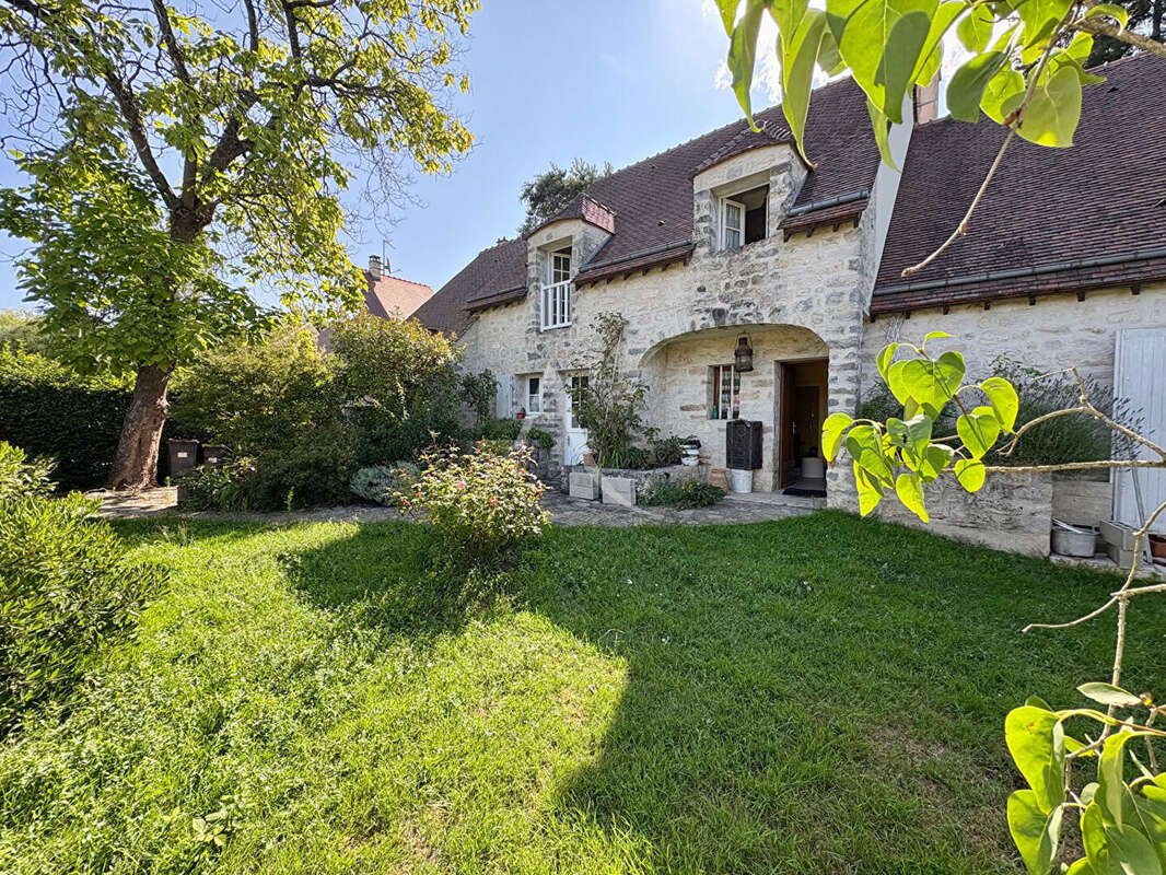 Maison à GIF-SUR-YVETTE