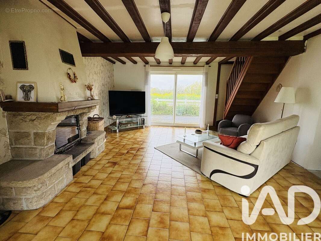 Photo 4 - Maison à MARTIGNE-FERCHAUD