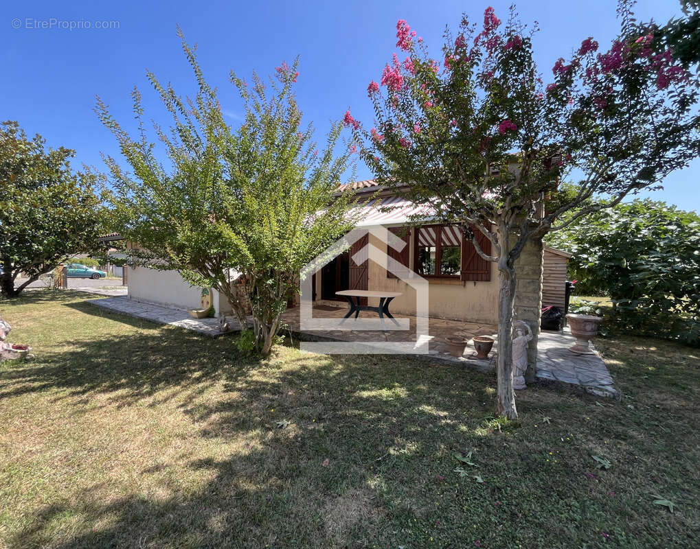Hourtin maison traditionnelle 85m2 4 pièces - photo 2