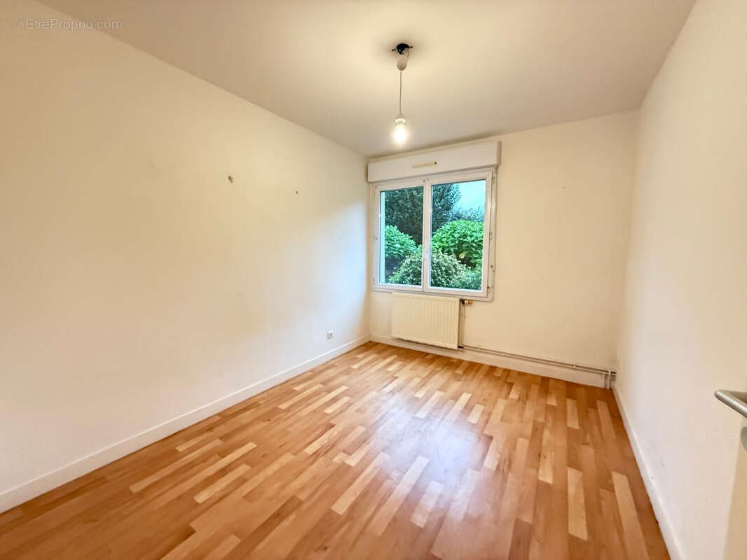 Appartement à LE RELECQ-KERHUON