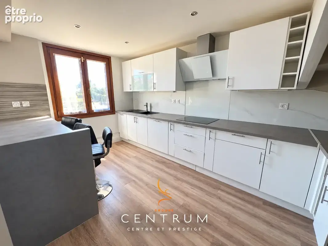 Maison familiale 160m2 sur 8 ares - 5 chambres et piscine - photo 6