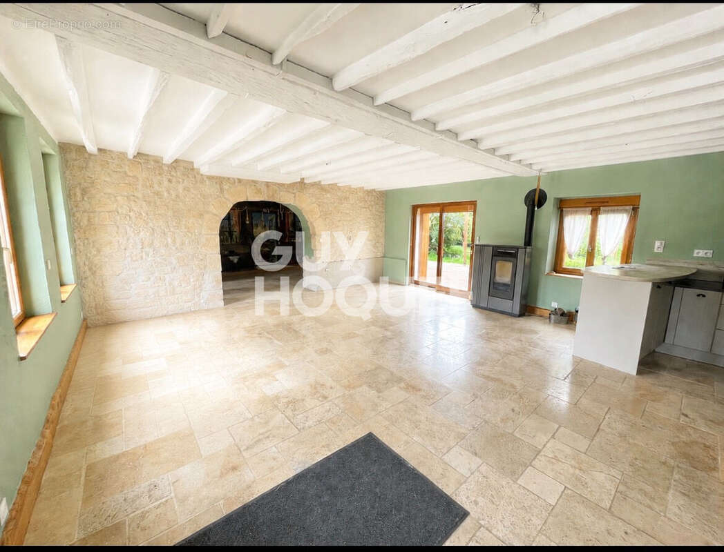 Maison 215 m² à Fere-En-Tardenois  - photo 2