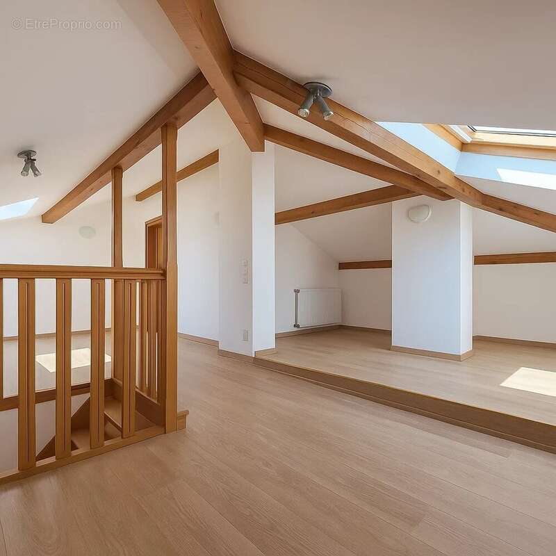 Maison à CHAMPENOUX