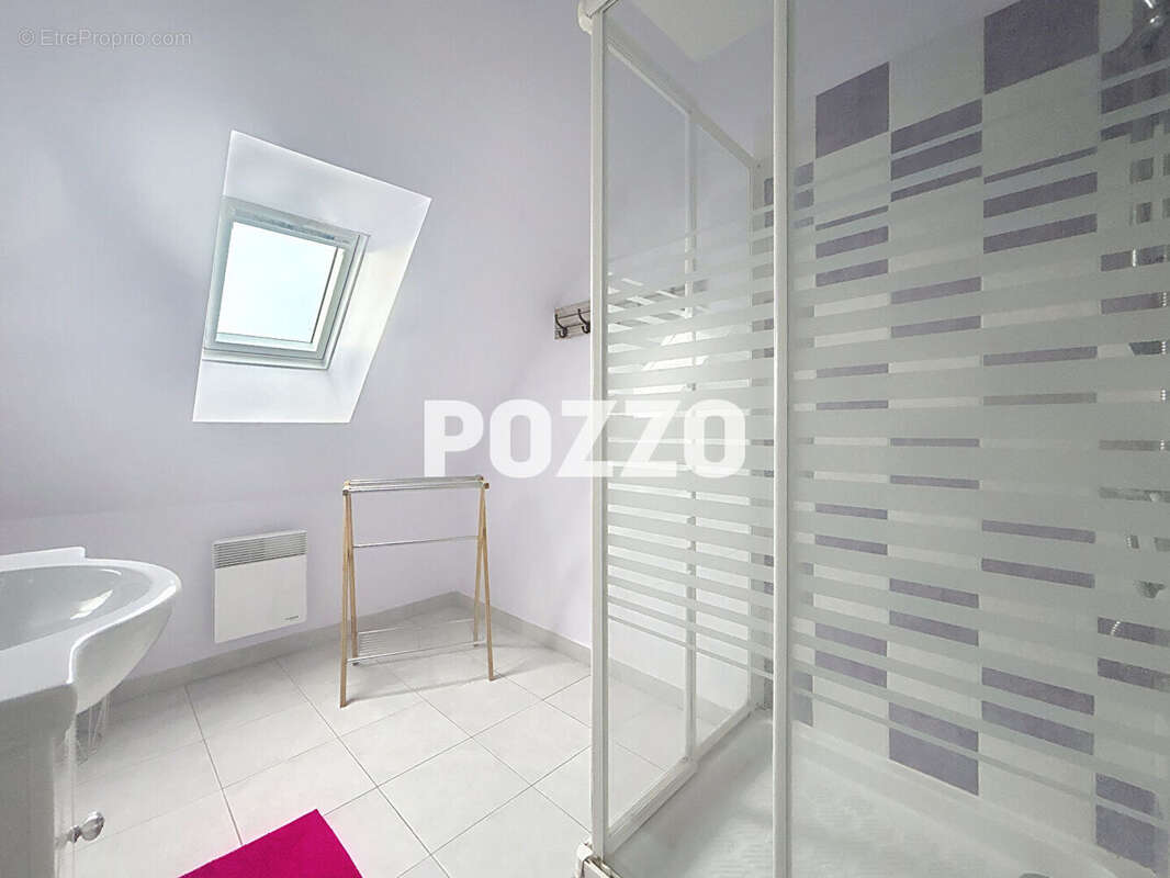 Maison à SAINT-JEAN-DE-LA-RIVIERE