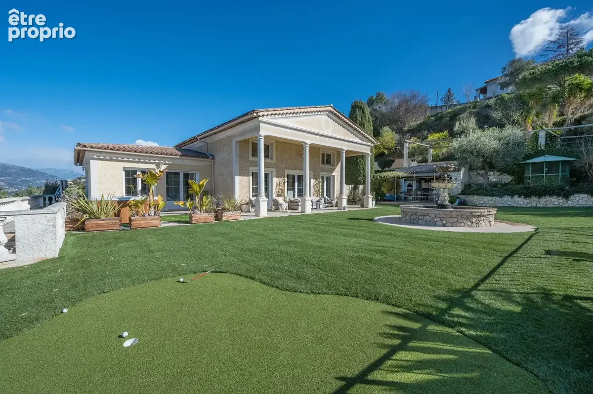 Magnifique propriété avec vue à 360° - Piscine - Jardin + 2 appartements annexes en option - photo 16
