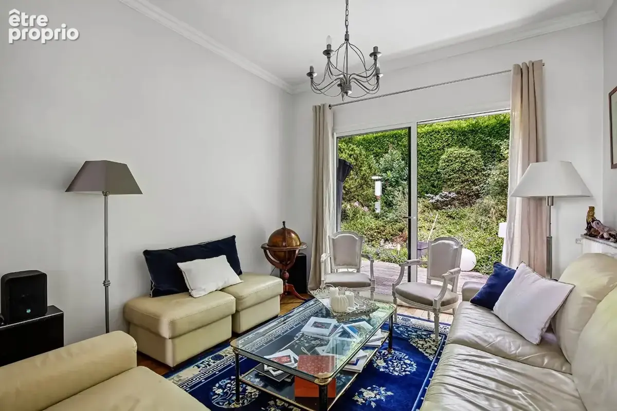 Chatou - maison de 115 m² avec beau potentiel - terrain de 1197 m² -  studio amenage de  35 m² - photo 5