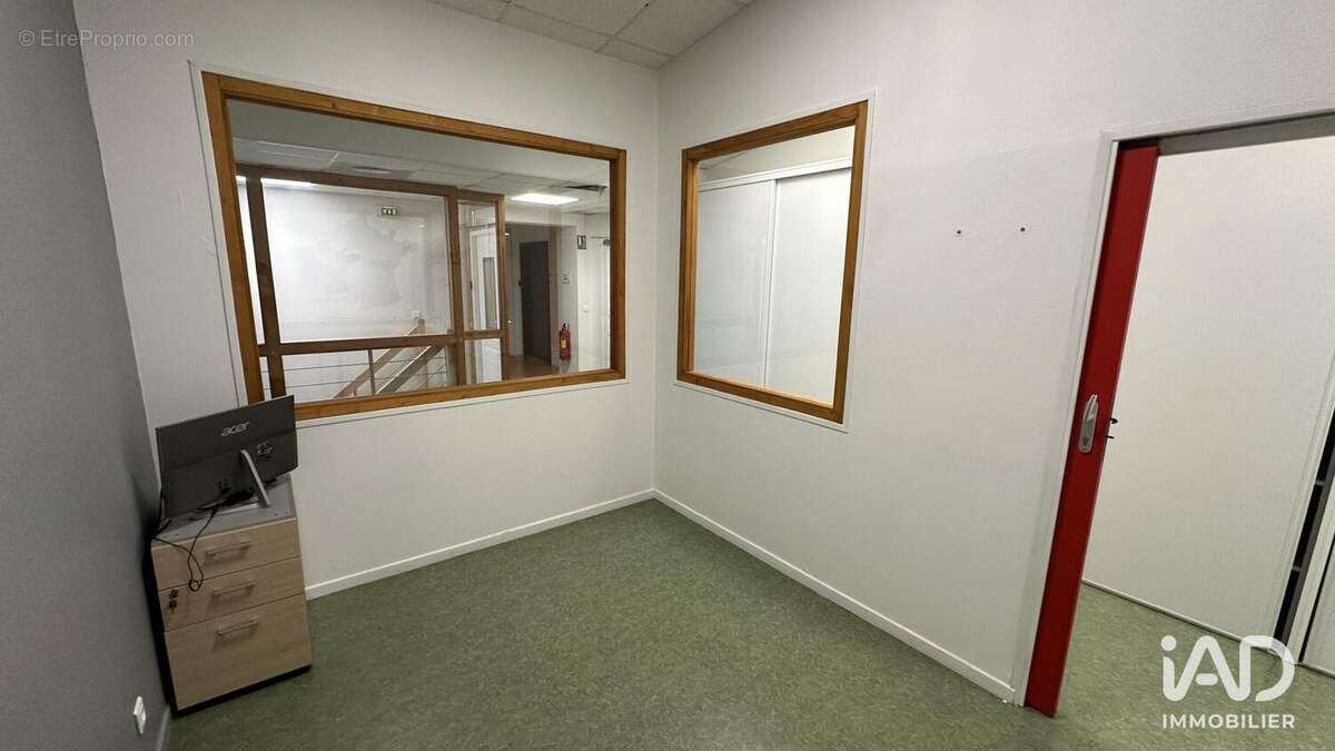 Photo 9 - Commerce à SAINT-MEMMIE