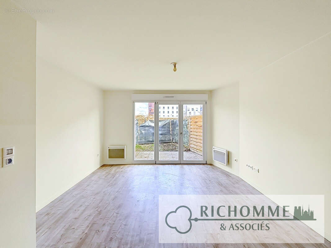 Appartement à BEZANNES
