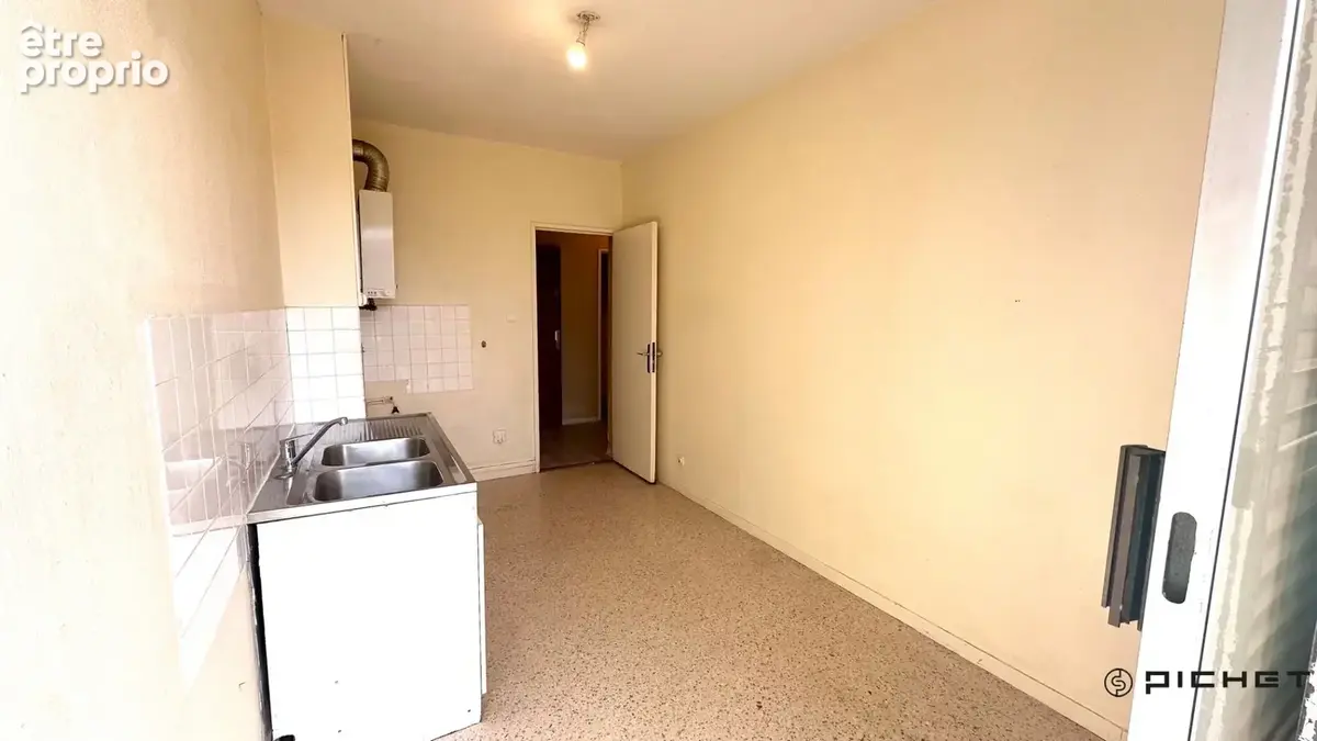 Appartement Angouleme 4 pièce(s) 75 m2 - photo 7