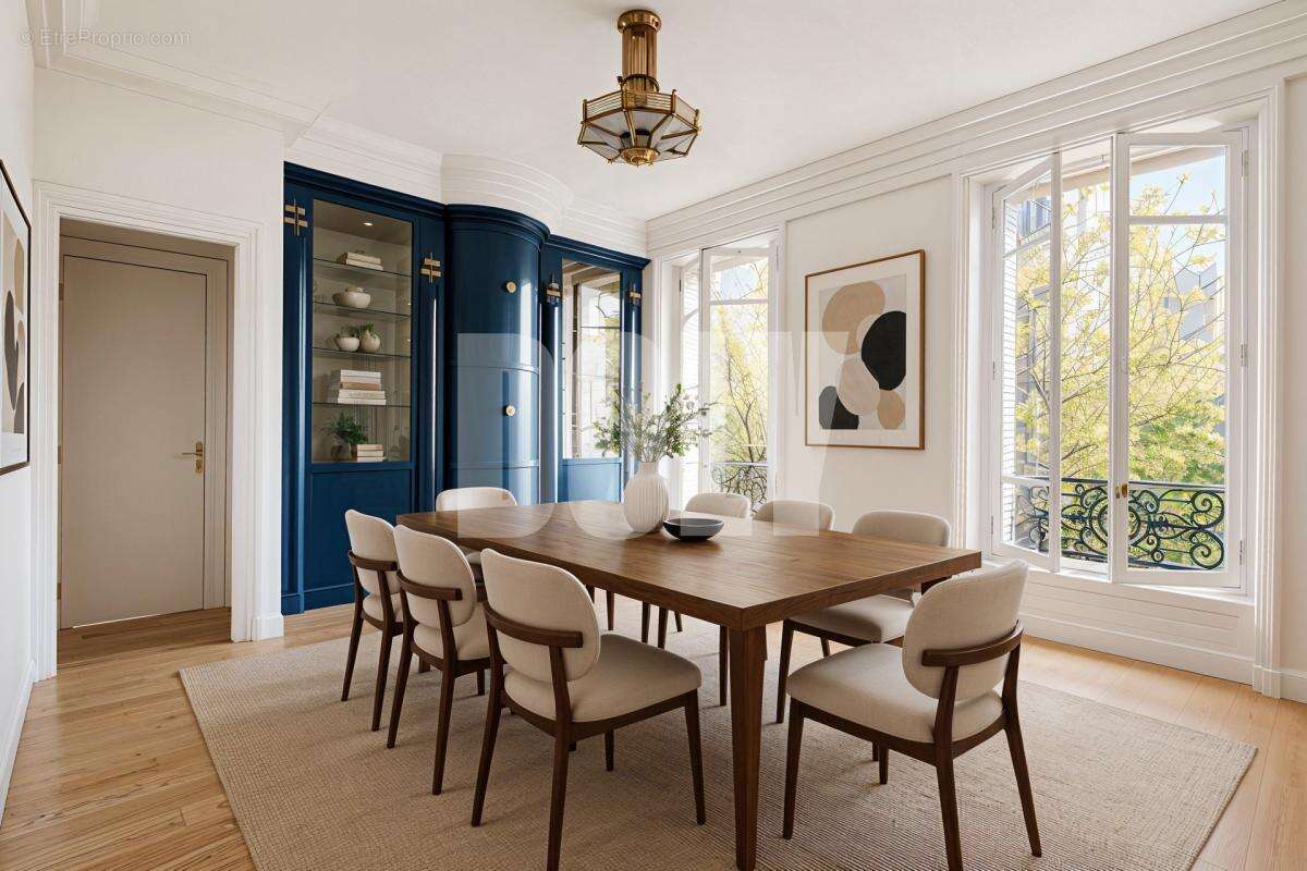 Appartement à PARIS-16E
