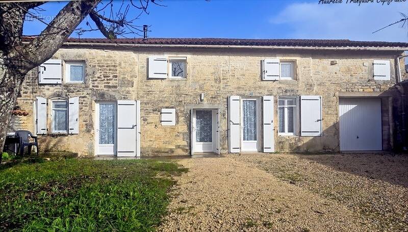 Maison à MATHA