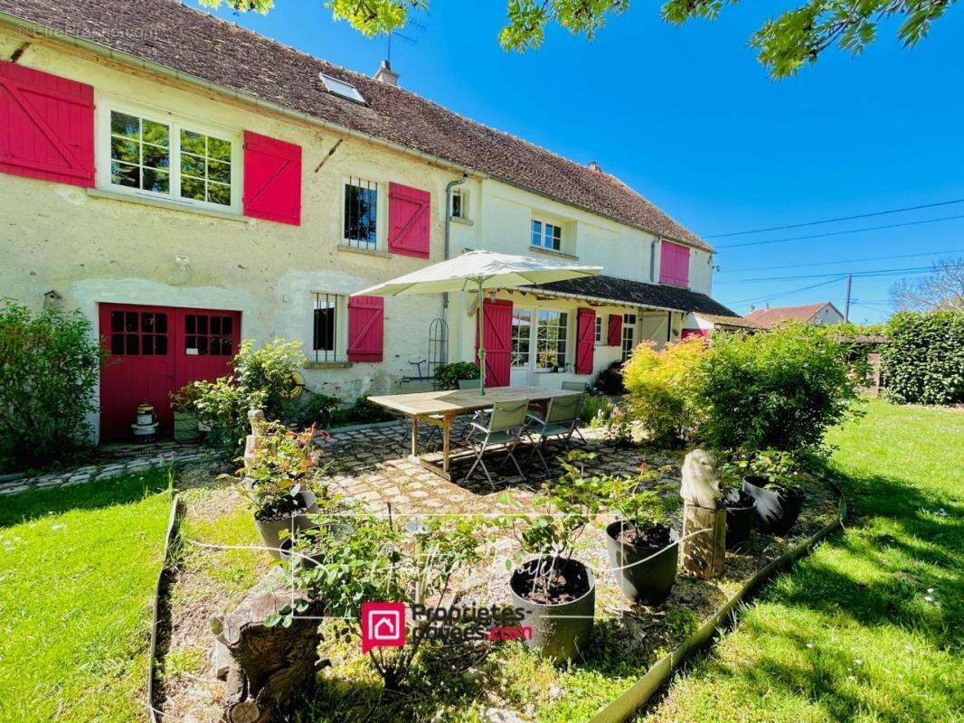 Maison à COULOMMIERS