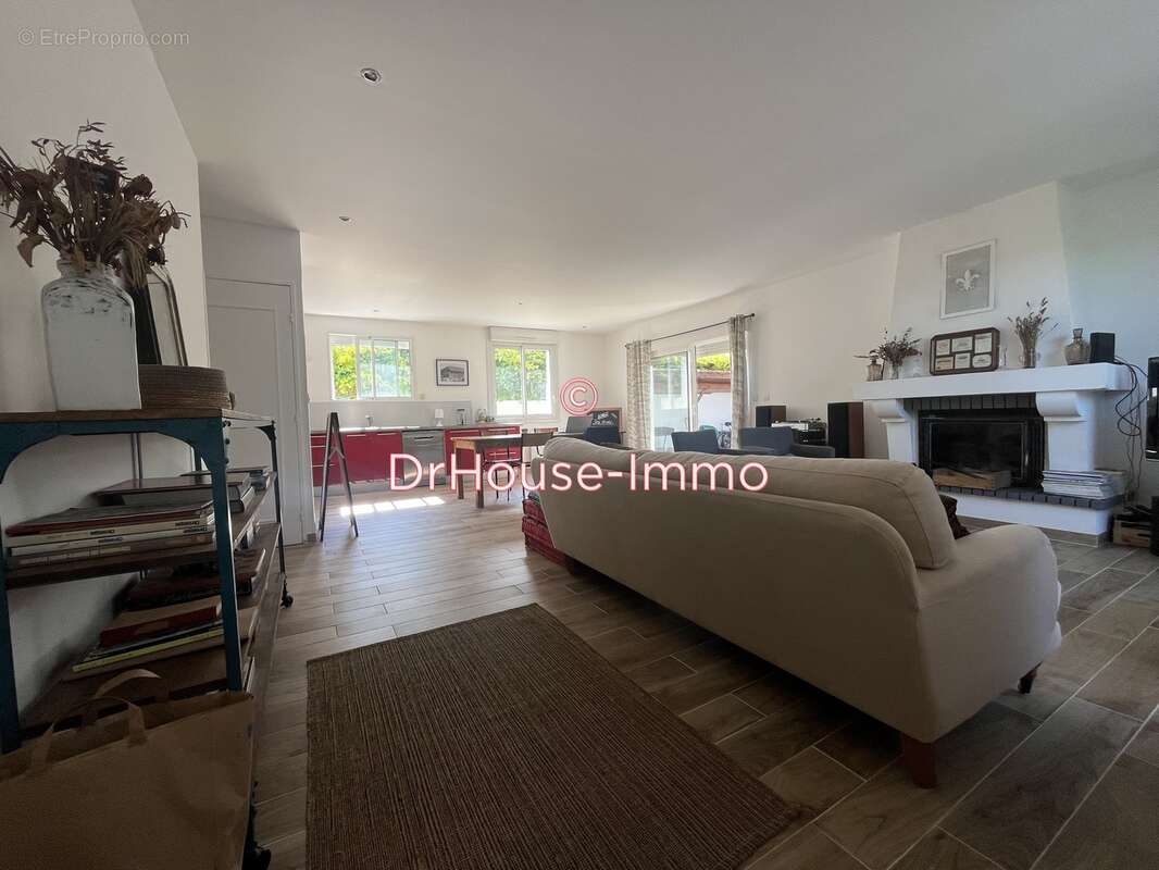 Maison à SAINT-LOUBES