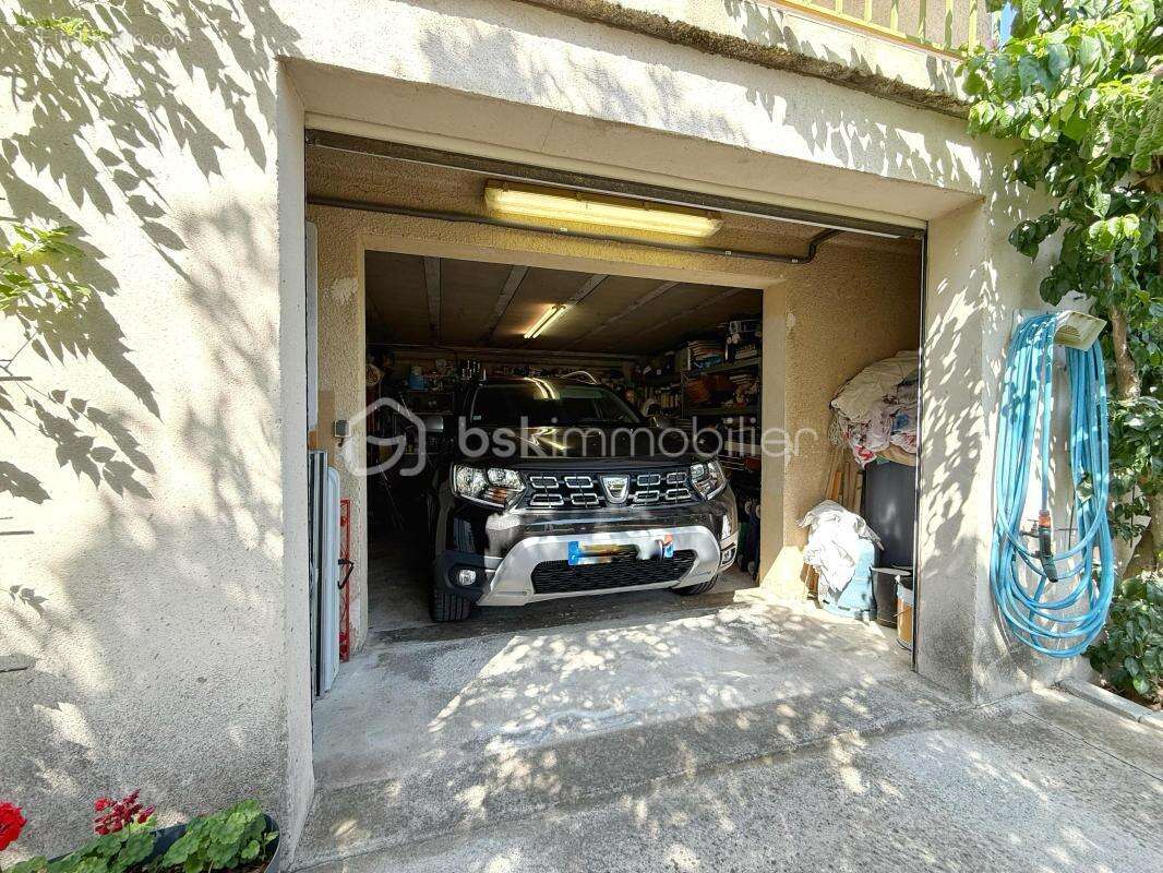  montady – villa 184 m² – 2 appartements – terrain 367 m² – garage – panneaux solaires - photo 10