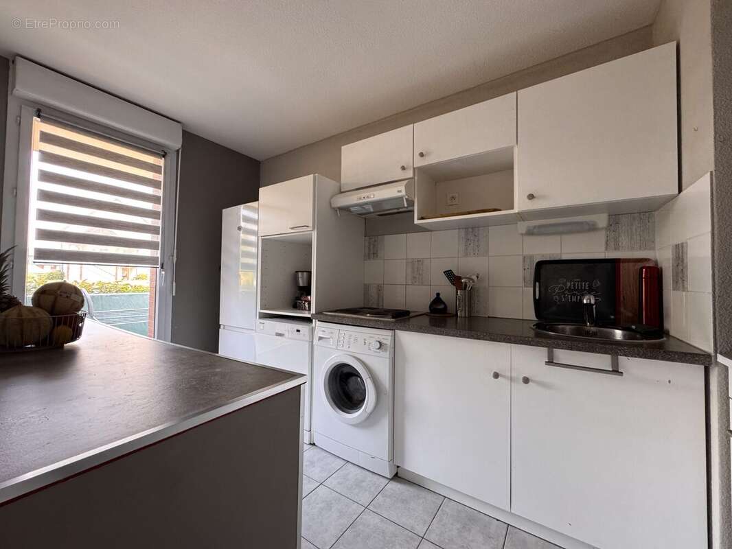 Appartement 62 m² à La Riviere-Saint-Sauveur  - photo 2