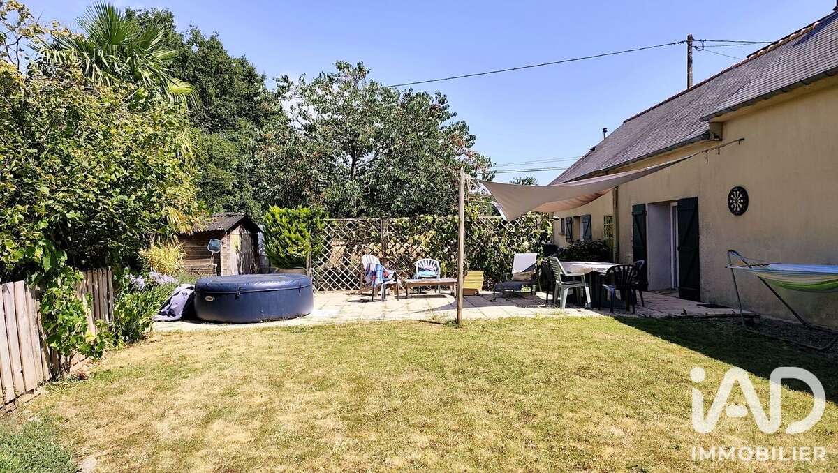 Maison 121 m² à Saint-Sulpice-La-Foret  - photo 4