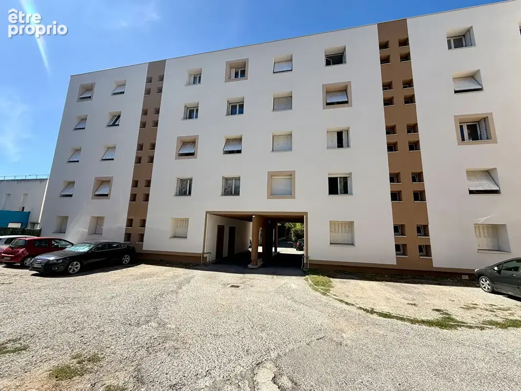 Appartement  rénové T4 - 60 m2 quartier Montplaisir - photo 2