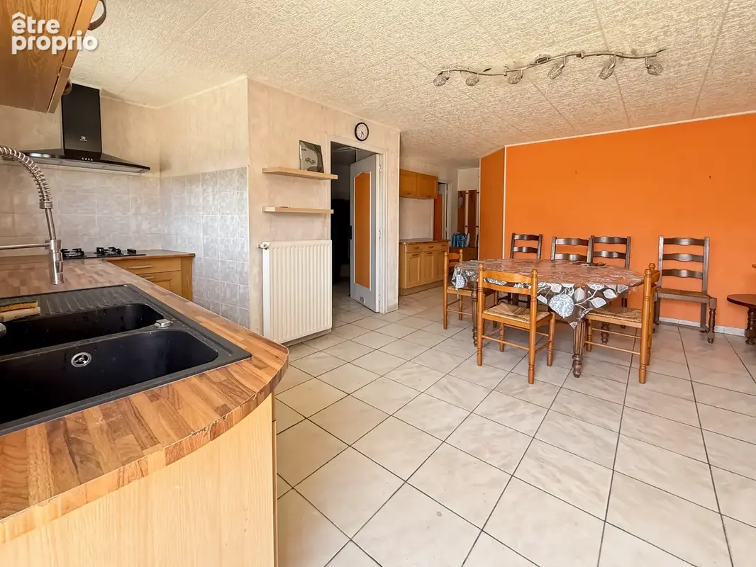 Dept de la Vienne (86) A vendre Propriété à vendre 5 pièces SERIGNY (86) - photo 5