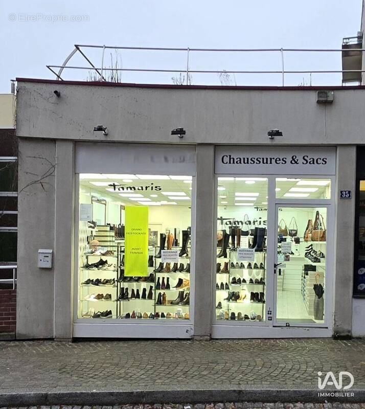 Photo 1 - Commerce à RUEIL-MALMAISON