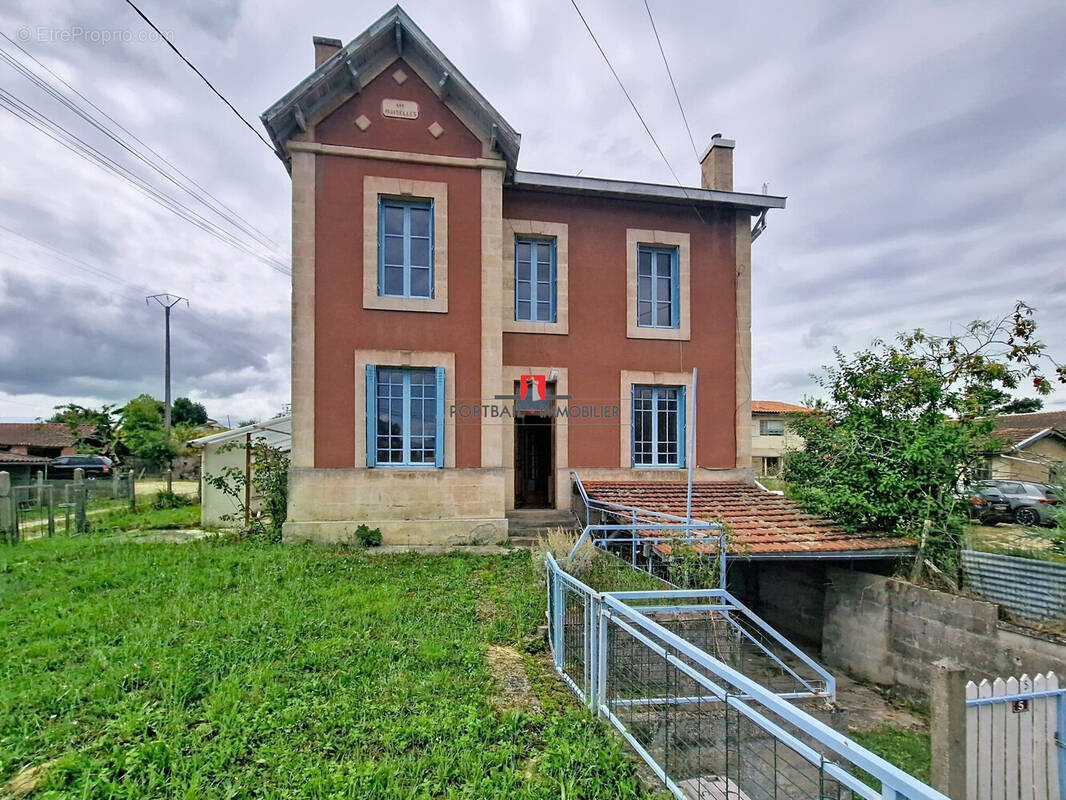 Maison à LANSAC